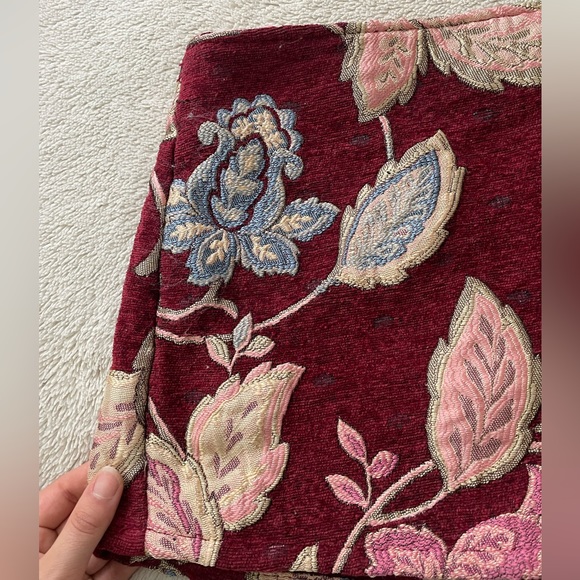 Unique F21 mini skirt/skort! - Picture 3 of 4